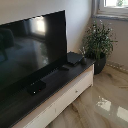Apartment Luki بوفايل المظهر الخارجي الصورة
