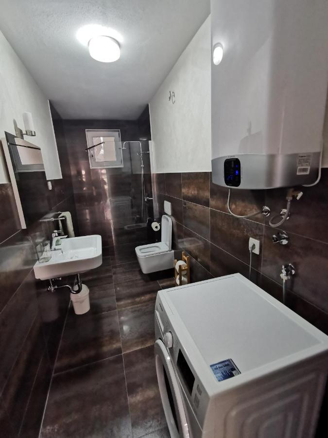 Apartment Luki بوفايل المظهر الخارجي الصورة
