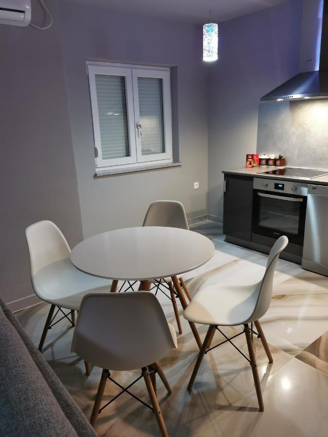 Apartment Luki بوفايل المظهر الخارجي الصورة