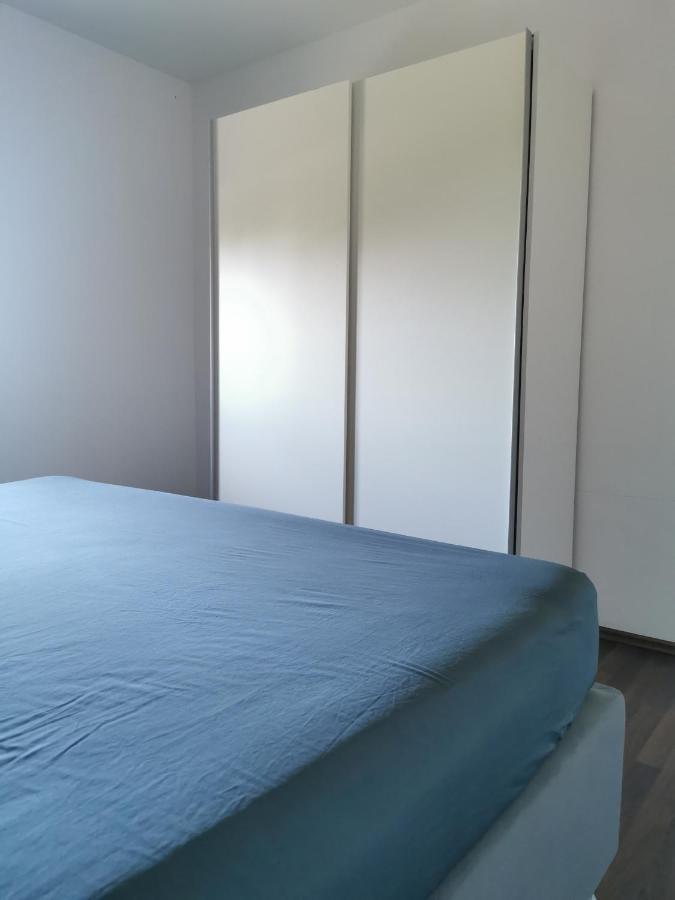 Apartment Luki بوفايل المظهر الخارجي الصورة
