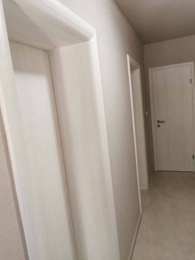 Apartment Luki بوفايل المظهر الخارجي الصورة